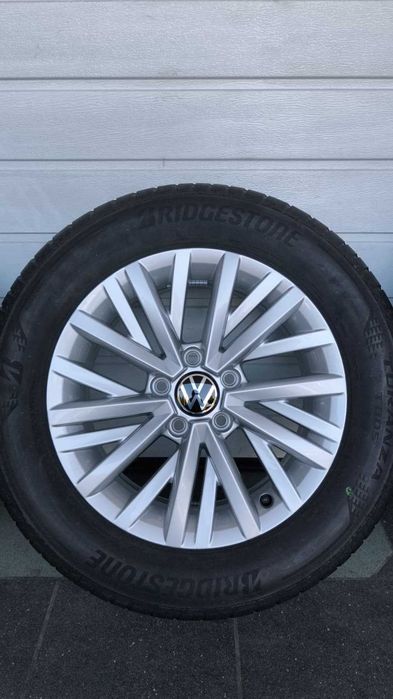 Koła 16" 5x112 Vw T Roc Passat B9 B8 Audi Skoda 215/60/16 lato(B710)