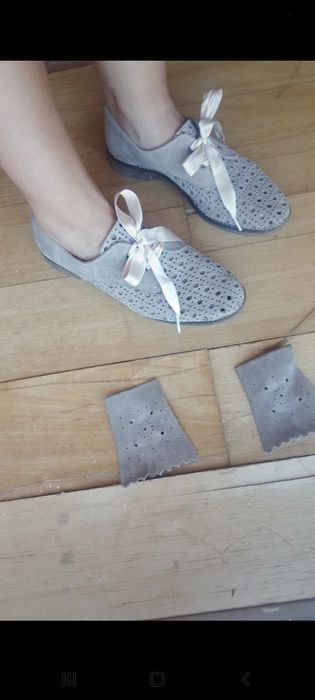 Sapatos em pele como novos