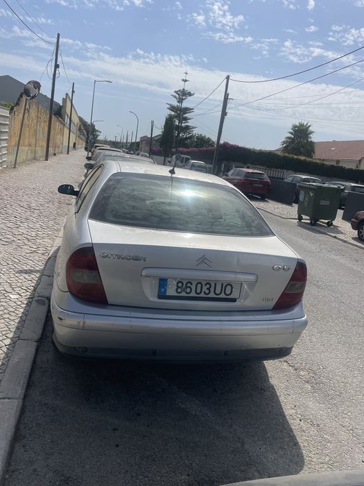 Vendo Citroen C5 automático.