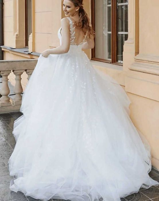 Vestido de Noiva em Lisboa com capa protetora