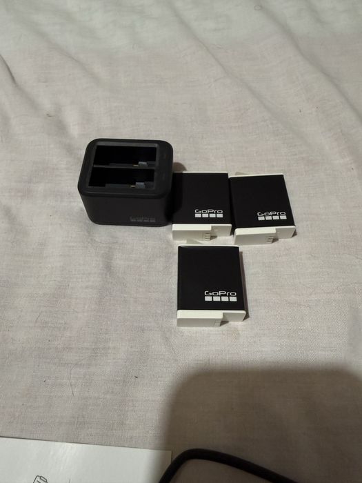 Go pro 11 black como nova