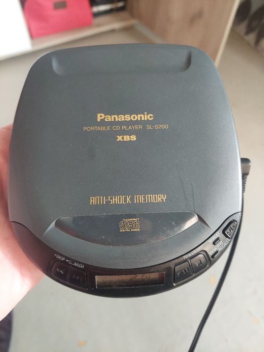 CD плеер Panasonic SL-L200 под ремонт.