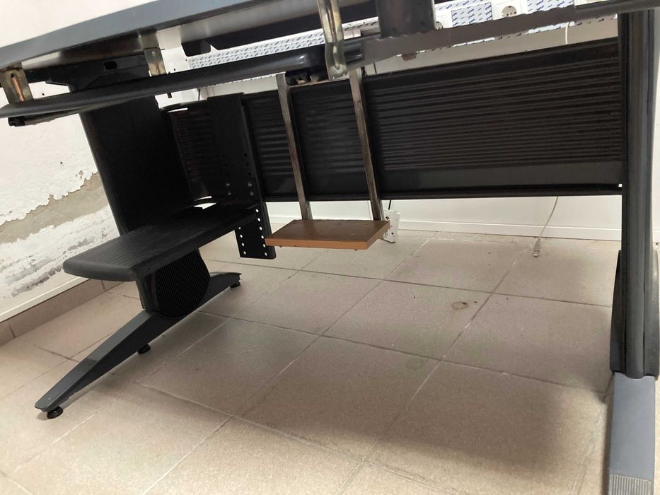 Secretária escritório