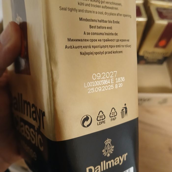 Kawa Dallmayr Classic Intense mielona 500g 12 sztuk ważna do 09.2027