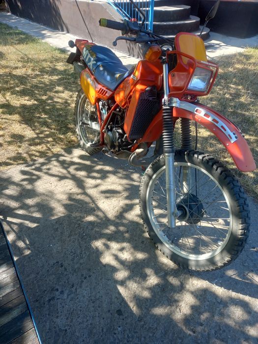 Мотоцикл марки Honda