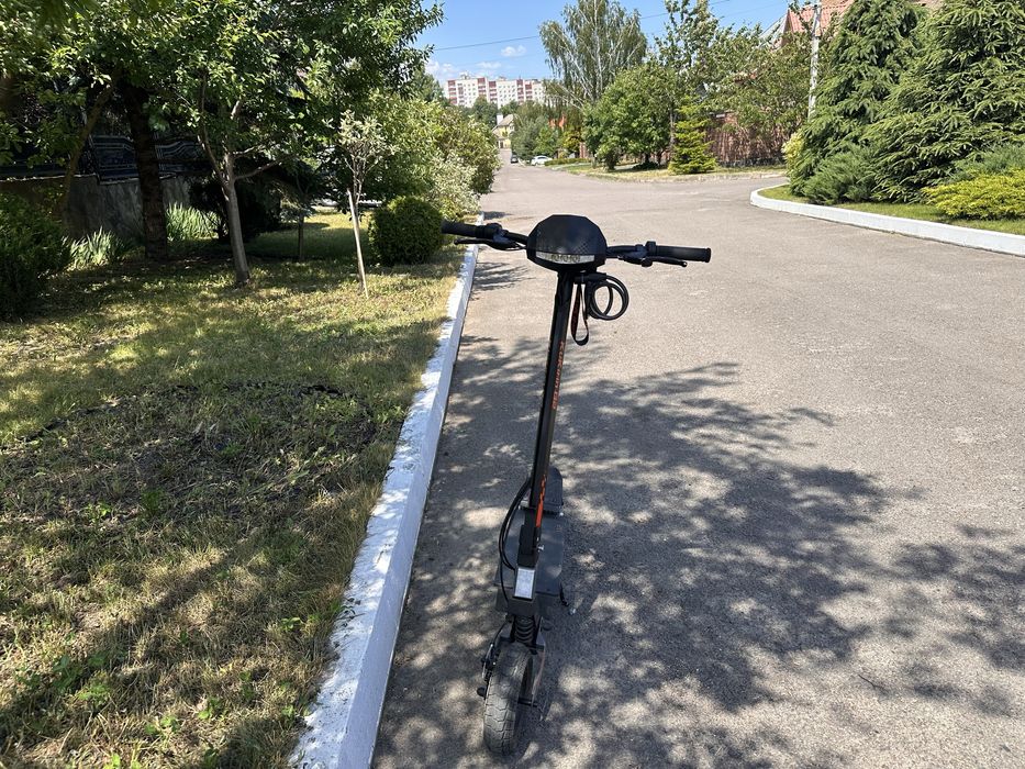 Електросамокат kukirin G2