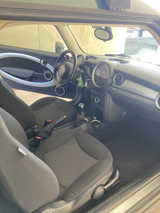 MINI Clubman One D 2011