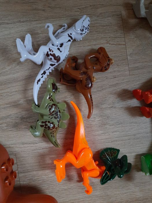 Динозаври Динозавр