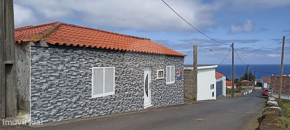 Moradia T2 para venda