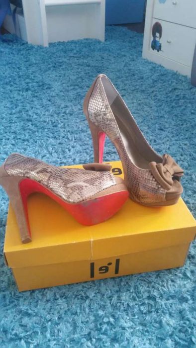 Sapatos cerimónia senhora tam. 37