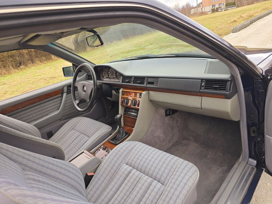 Mercedes W124 Coupe 2.3 1991r Polecam Fajny Zadbany Klasyk!!