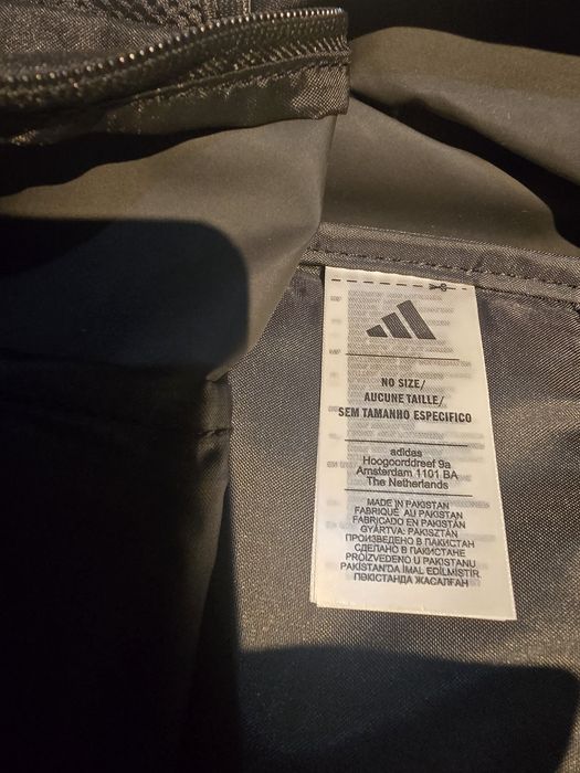 Plecak adidas JD9556 – czarny, NOWY