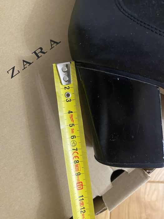 Zara skórzane botki na słupku roz.39