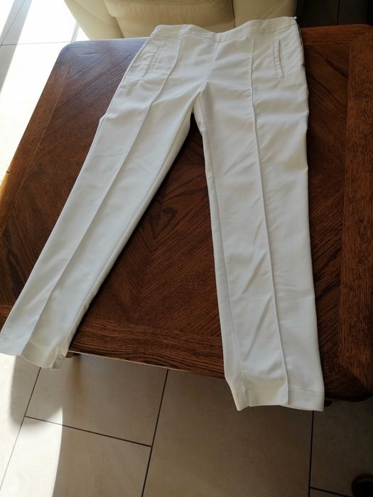Spodnie marki Orsay rozmiar 40