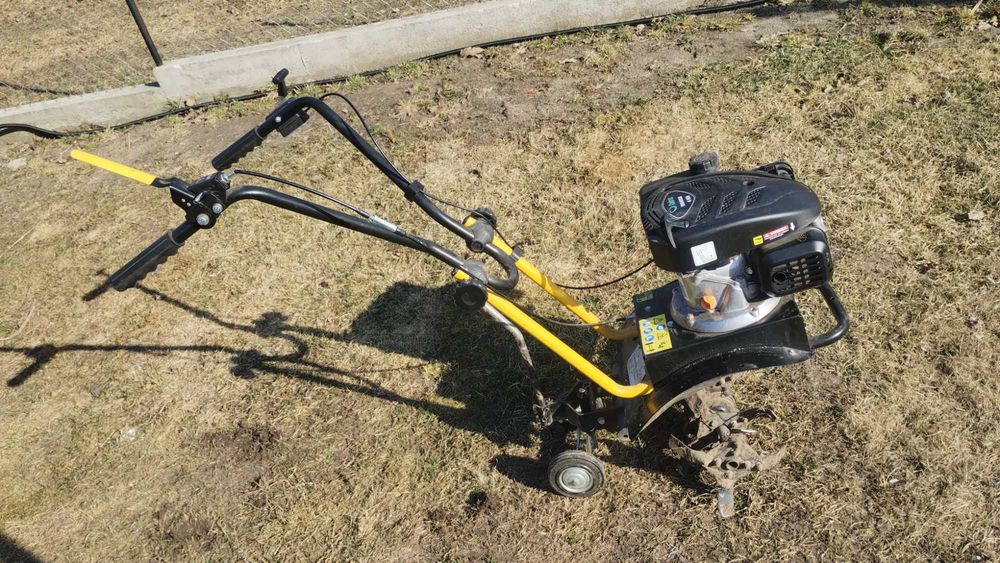 Sprzedam glebogryzarkę cedrus