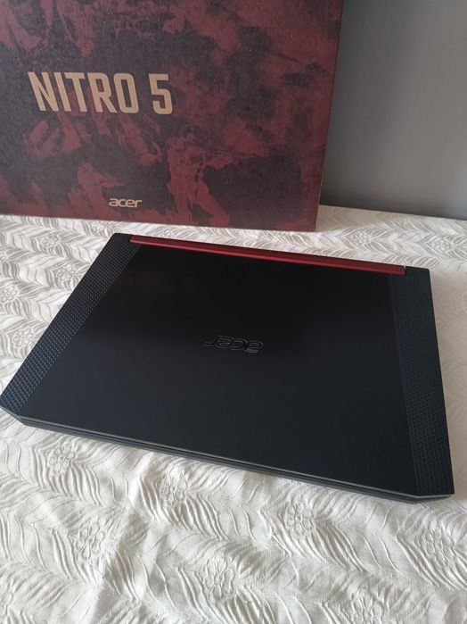 Acer Nitro 5 AN517 i7 9TH, 2.5TB SSD, GeForce Ti, Super stan.