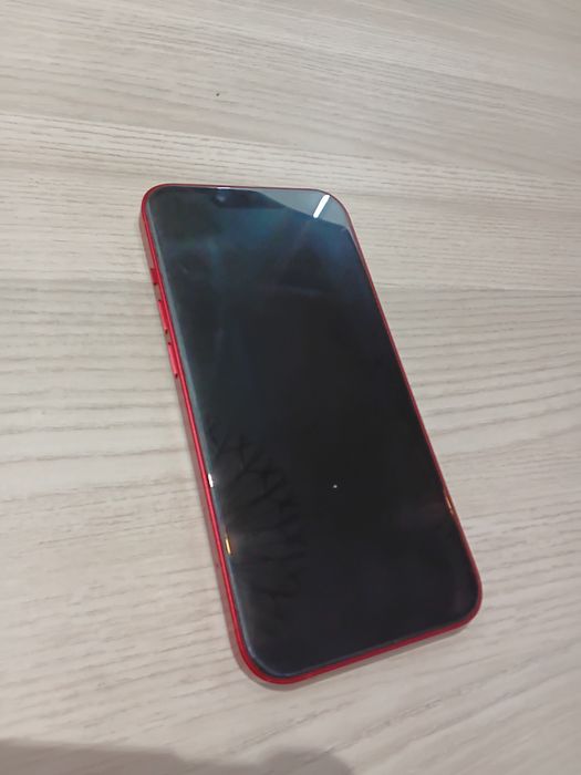 Iphone 13 vermelho