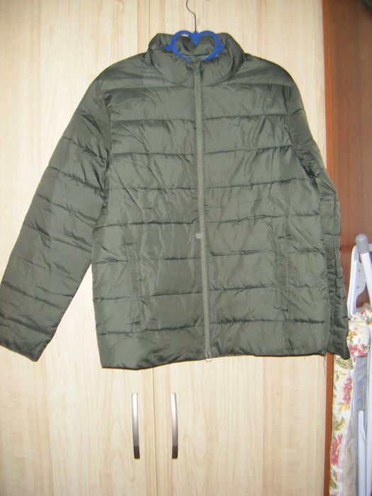 Стеганная демисезонная куртка на парня 13-14 лет, рост 152-164 см