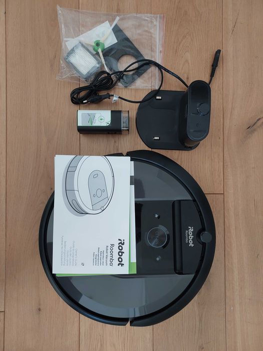 iRobot Roomba i7