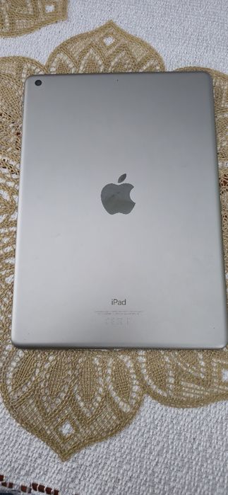 iPad 6gen stan idealny