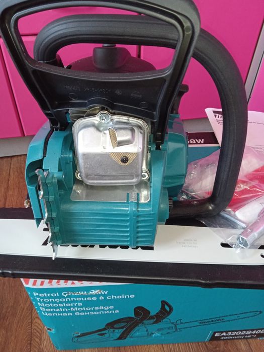 Бензопила макіта makita ea 3202s40 нова!!