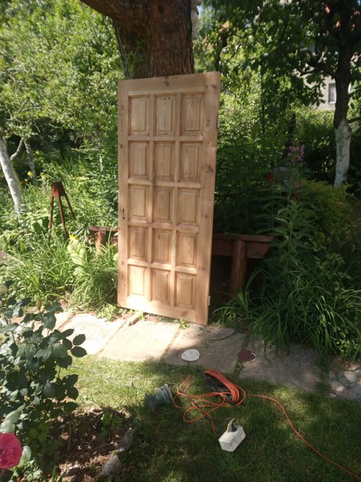 Mebli ogrodowych malowanie, lakierowane renowacja. A także altany inne