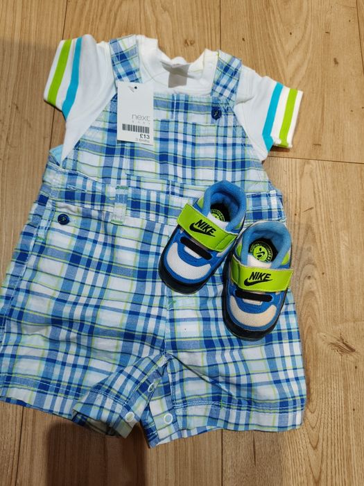 Zestaw na lato plus niechodki Nike roz 68 dla chłopca