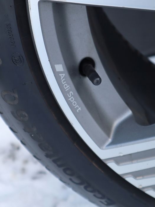 koła felgi audi q7 e-tron oe 22 oe 4ke 601025b 9.5 22 cale super stan