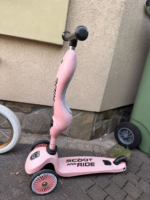 Hukajnoga scoot and ride