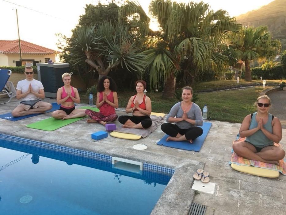 Venham fluir nas aulas de Yoga  - online , presencial e ao ar livre