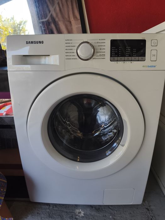 Máquina de lavar roupa 8kg