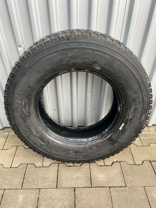 NOWA Opona Michelin X Multi 215/75R 17.5”