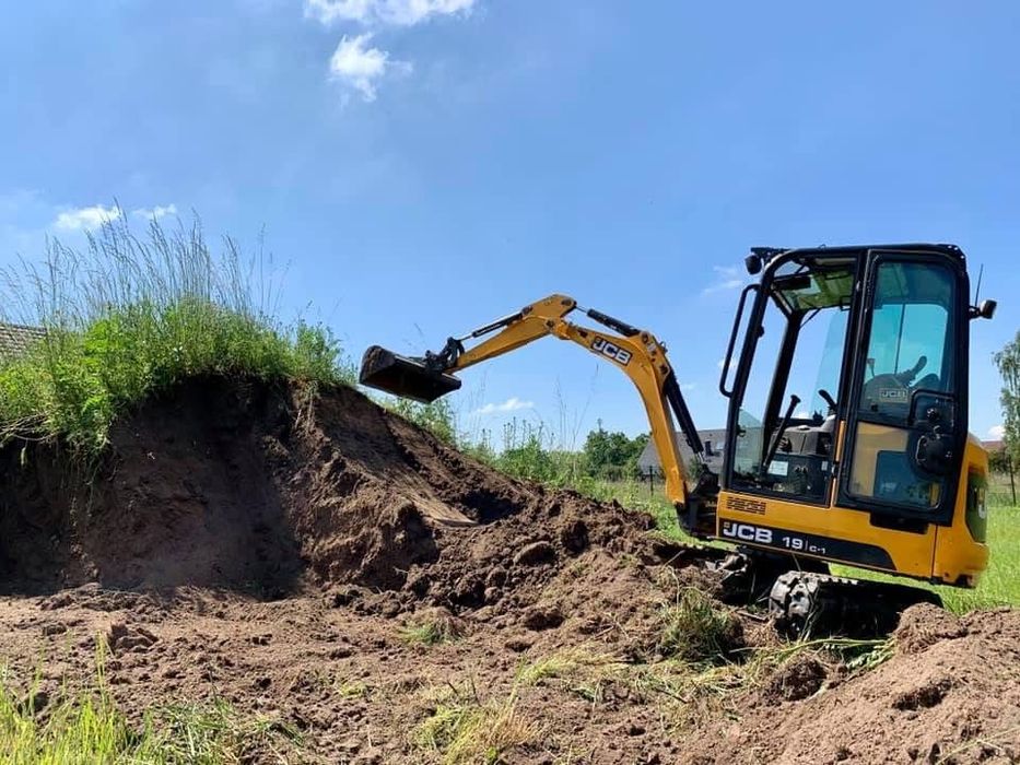 Usługi minikoparka 1.9t