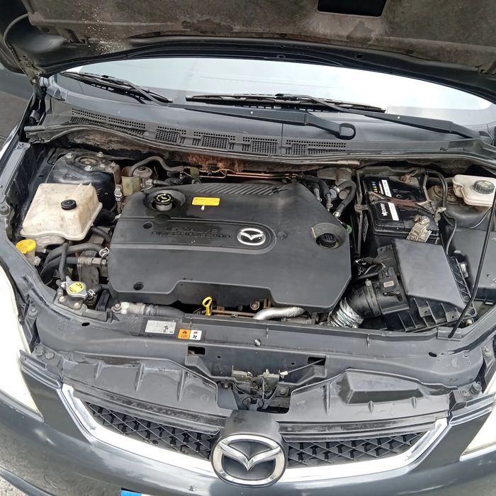 Mazda 5 Diesel de 7 Lugares com Bola de Reboque