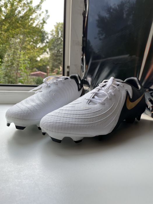 Nike Phantom GX II Academy FG