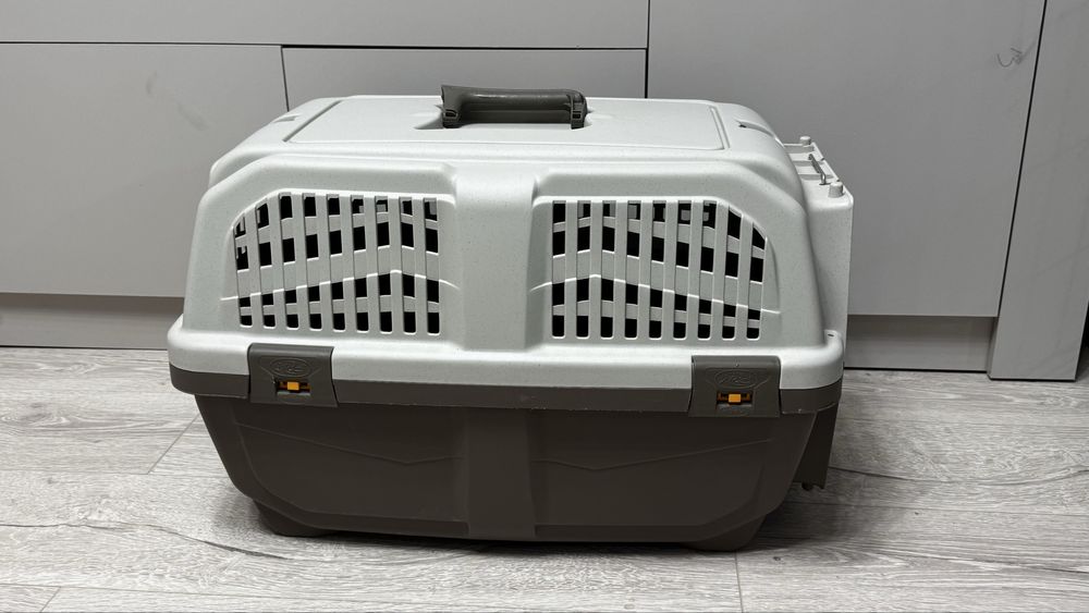 Переноска для собак и кошек Skudo 3