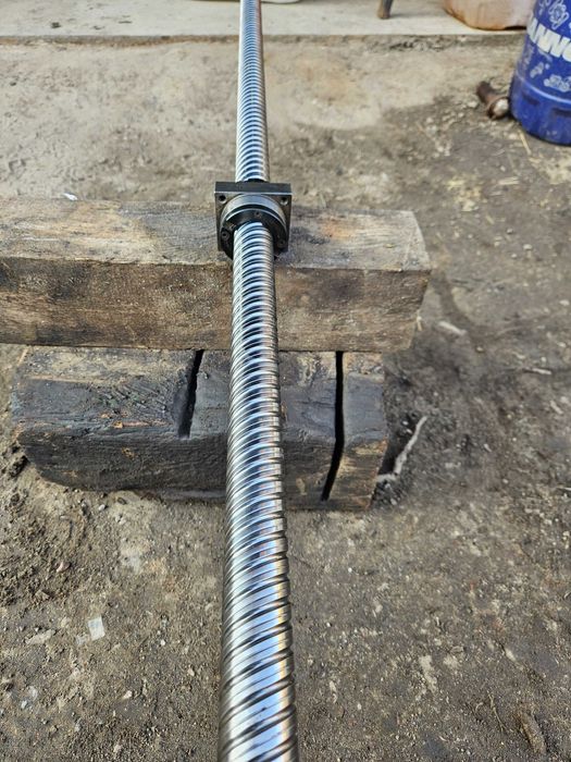 Śruba kulowa używana