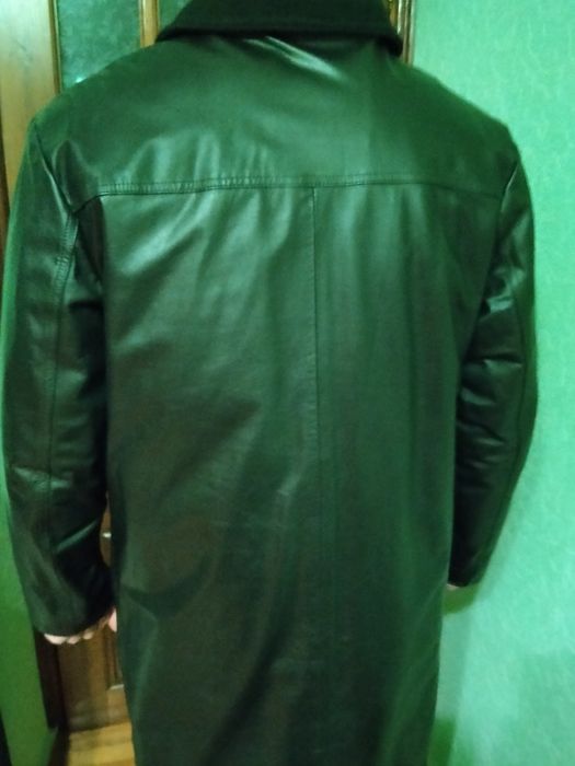 Кожаное мужское пальто класса люкс