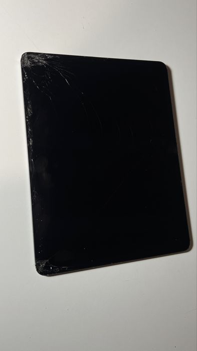 Ipad 12,9 3 geracao danificado
