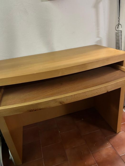 Secretaria de faia maciça