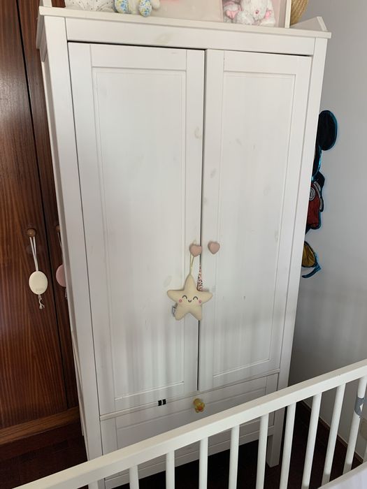 Roupeiro de criança