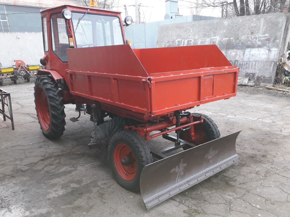 Трактор т16мгУ1.