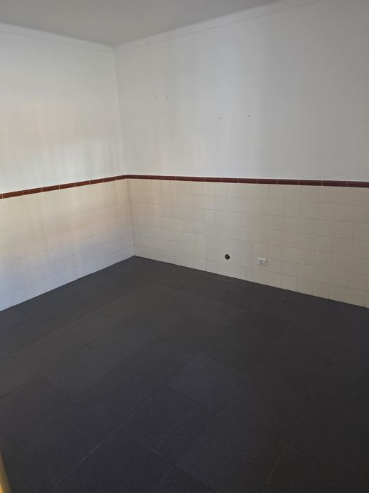 Alugo Apartamento Azueira Mafra