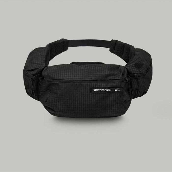 Riot division Напоясна сумка