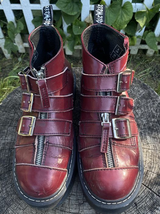 фейкові dr. martens
