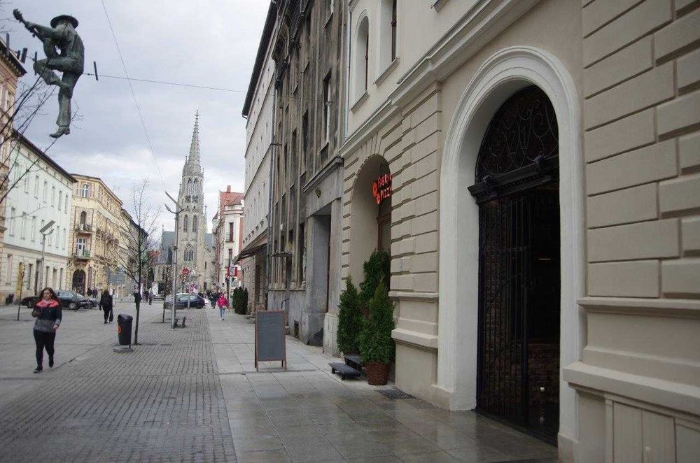 BEZCZYNSZOWE, W cenie Centralne Ogrzew.  NOWE, Centrum Ścisłe