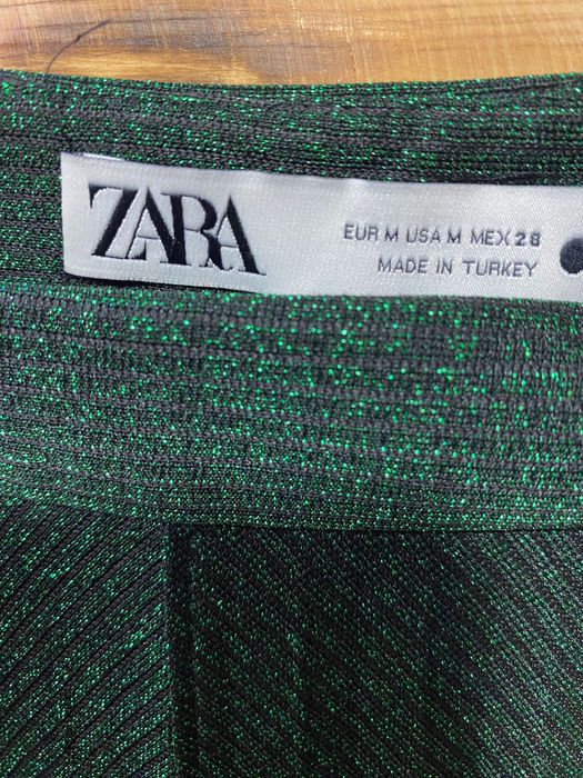 Спідниця Zara святкова