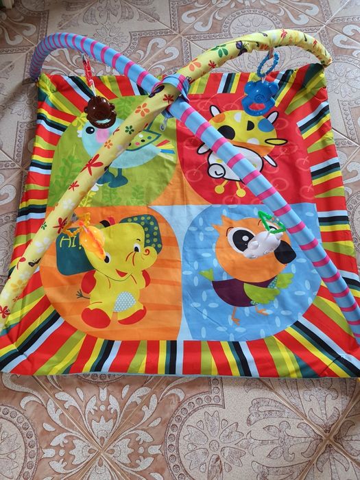 Розвиваючий килимок