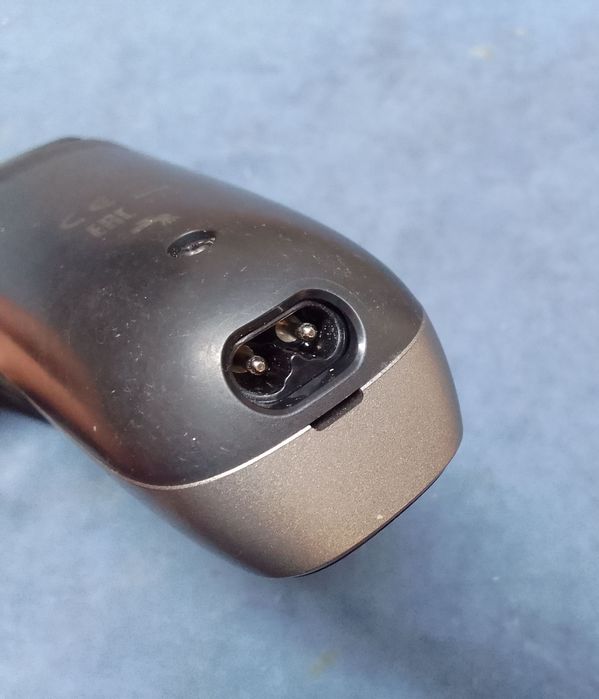Электро бритва Philips series 1000