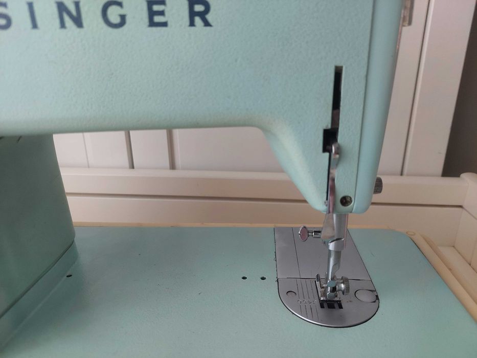 Máquina costura antiga SINGER 347